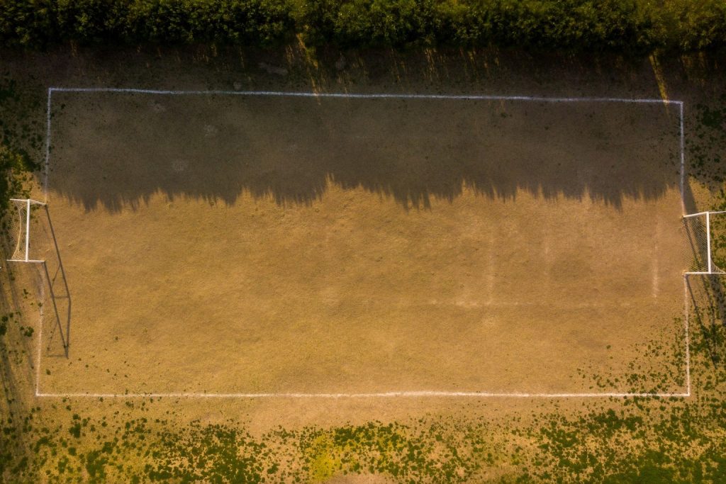 Inside forward tactics