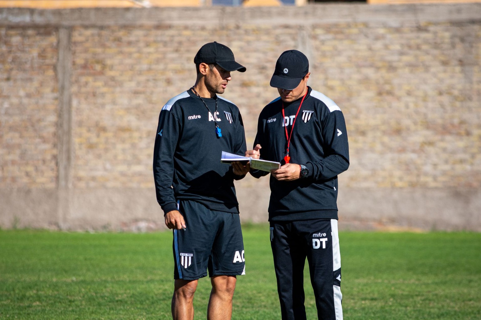Inside forward tactics — Avoiding Common Tactical Mistakes